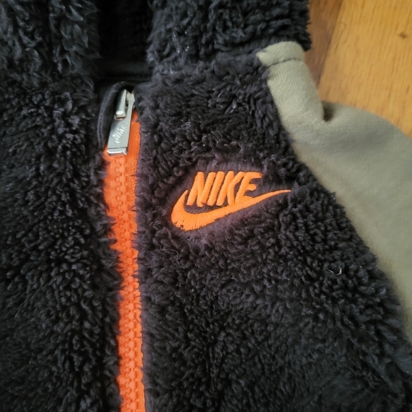 Nike Baby Boy Size 3M Months One Piece Full Zip Hooded Coverall - Picture 4 of 7